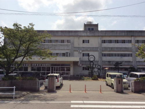 明新小学校まで850m