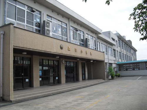 森田小学校まで950m