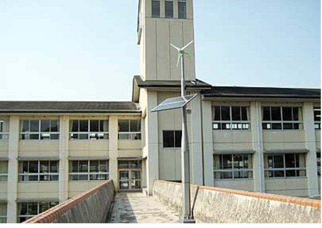 岡山県立玉野光南高等学校まで2400m