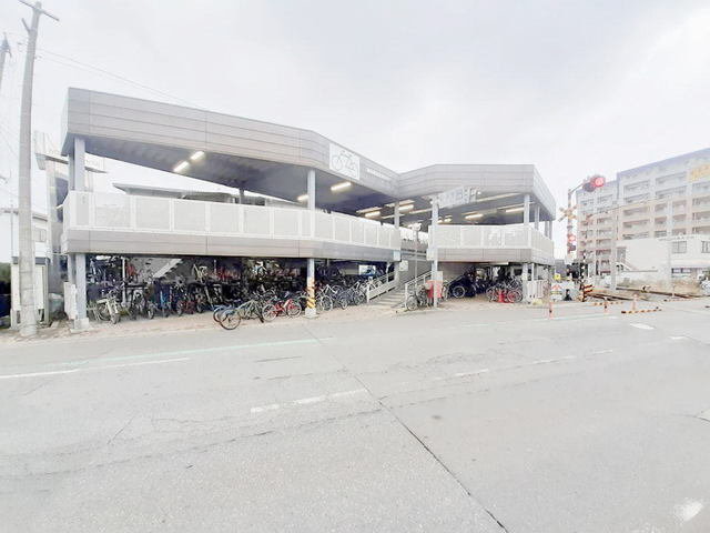 JR柚須駅まで890m