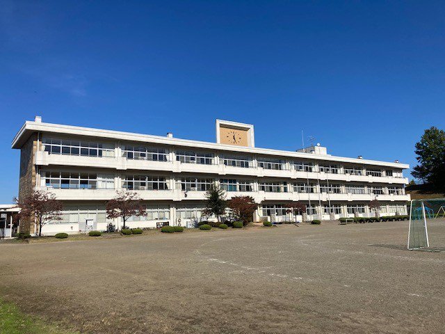 田野小学校まで550m