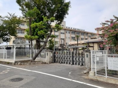 前橋市立永明小学校まで2000m