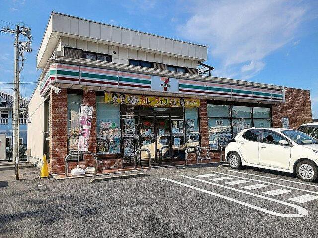 セブンイレブン井原上出部町店まで650m