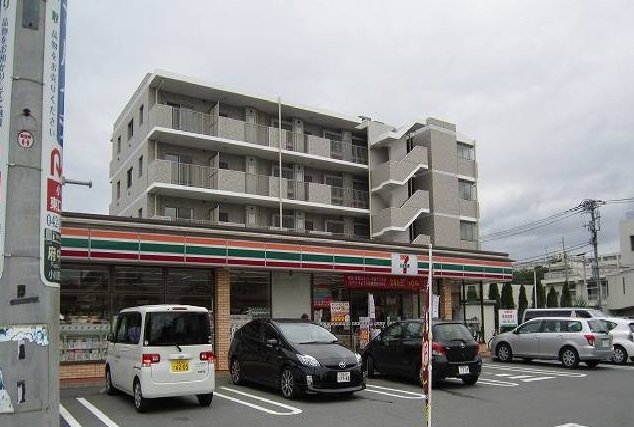 セブン－イレブンまで347m