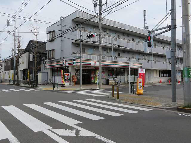 セブンイレブンまで100m