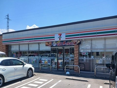 セブンイレブン上市町正印店まで350m
