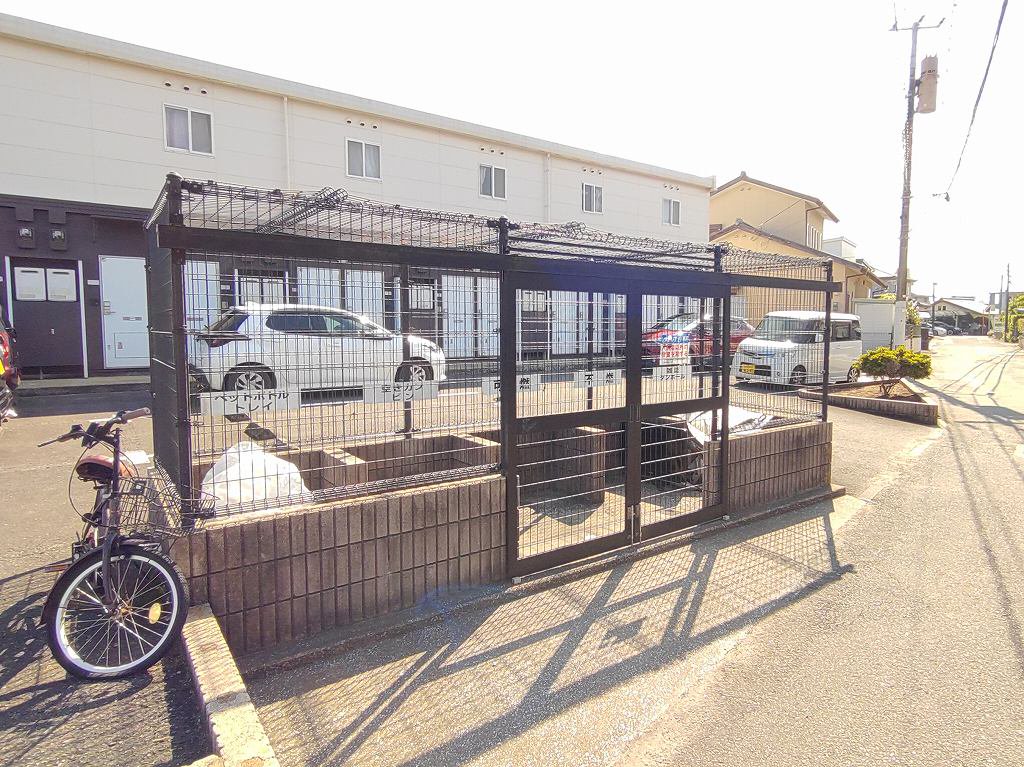 ゴミ捨て場