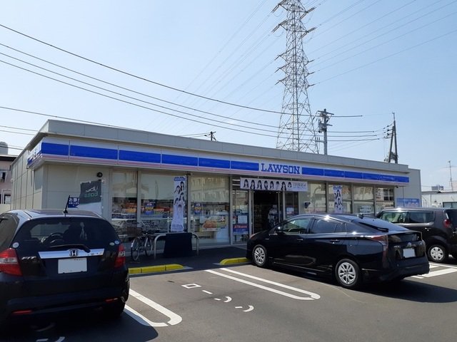 ローソン神田町2丁目店まで400m