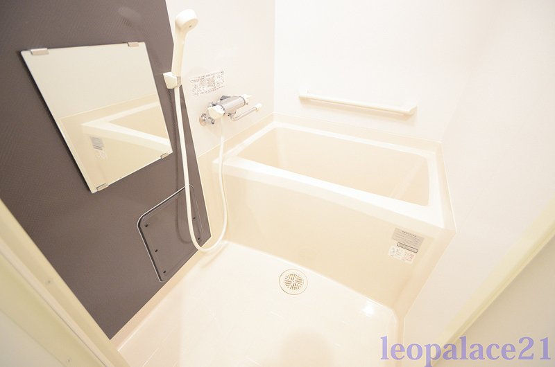 風呂、トイレ別々です