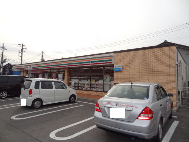 セブンイレブン上戸祭南店まで650m