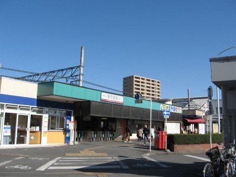 春日部駅まで1000m