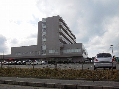新潟臨港病院まで1200m