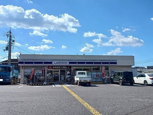 ローソン東近江東沖野3丁目店様まで110m