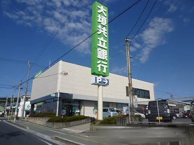 大垣共立銀行まで800m