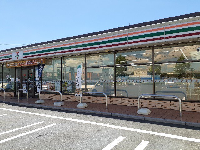 セブンイレブン磐田鳥之瀬店まで300m