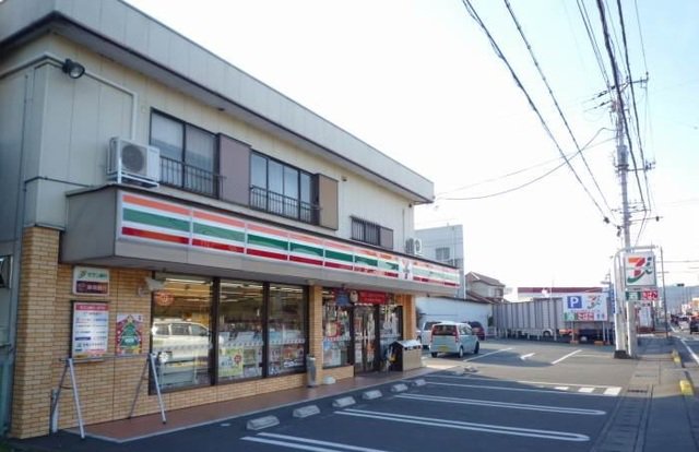 セブンイレブン大仁店まで400m