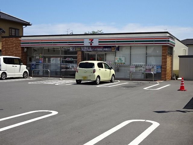 セブンイレブン　三ケ名店まで280m