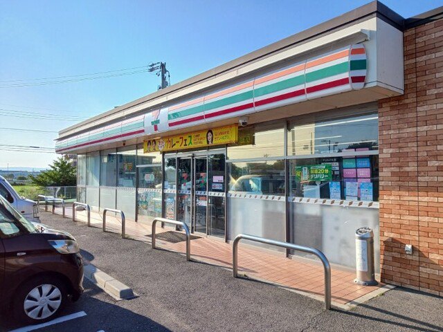 セブンイレブンまで350m