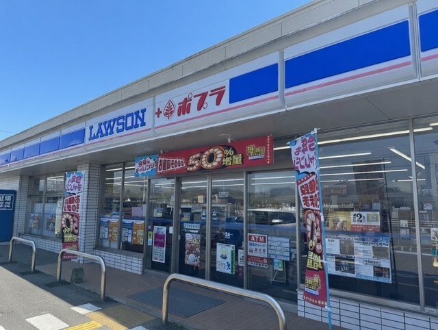 ローソン 伯耆大殿店まで100m
