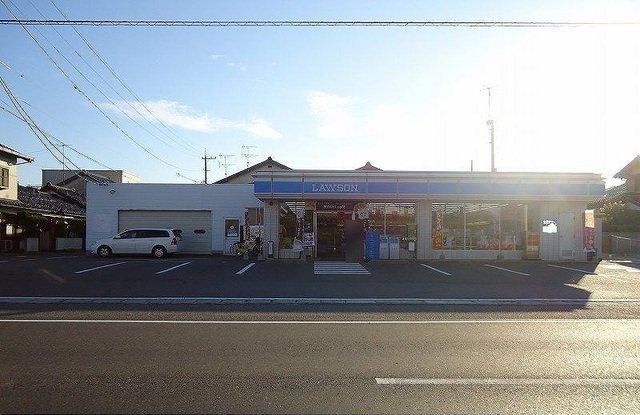 ローソン弓ヶ浜店まで1000m