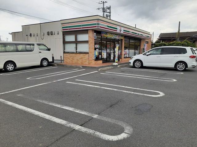 セブン-イレブン 佐野工業団地まで500m