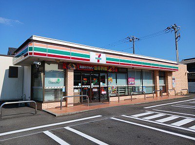 セブンイレブン富士市松岡南店まで350m