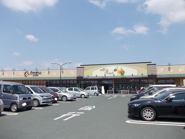 遠鉄ストア磐田店まで400m