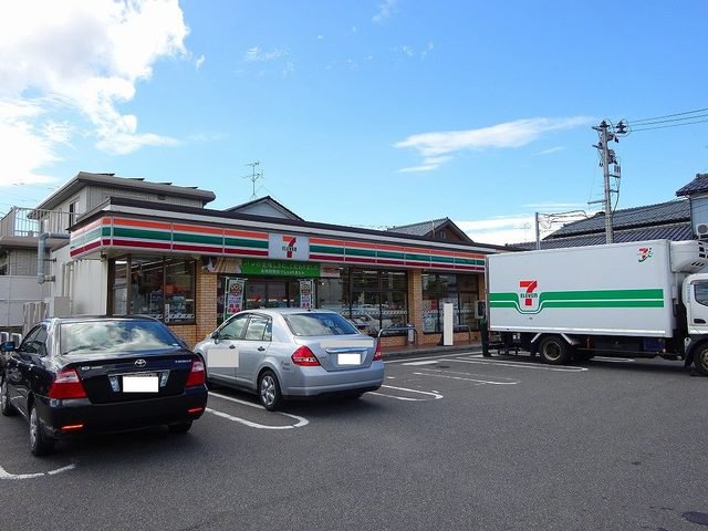 セブンイレブン新潟向陽２丁目店まで500m