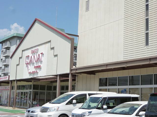 イズミヤ橿原神宮前店様まで450m