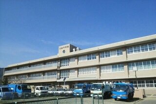 有田市立文成中学校様まで1500m