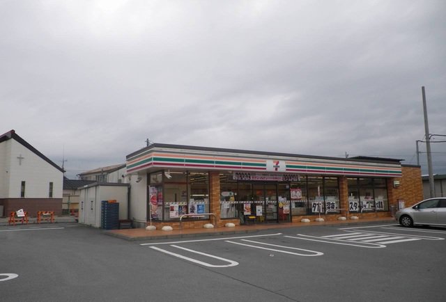 セブンイレブン御殿場二枚橋店まで300m
