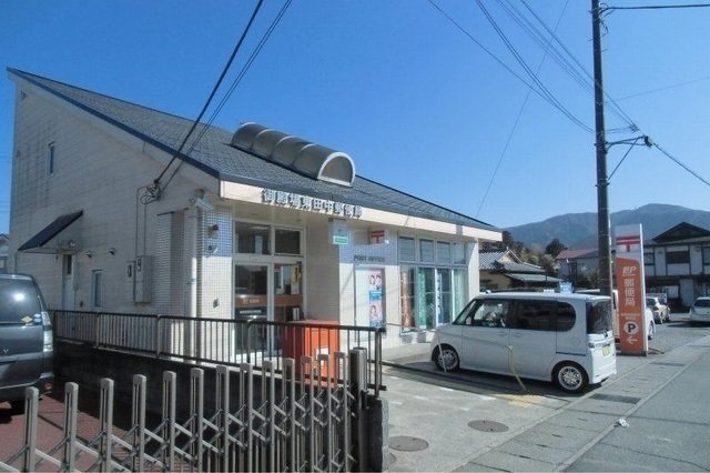 御殿場東田中郵便局まで1700m