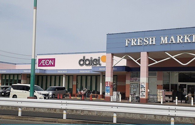 ダイエー摂津店様まで800m