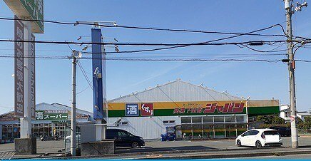 ジャパン様まで1100m