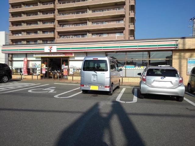 セブンイレブン博多井相田2丁目まで600m