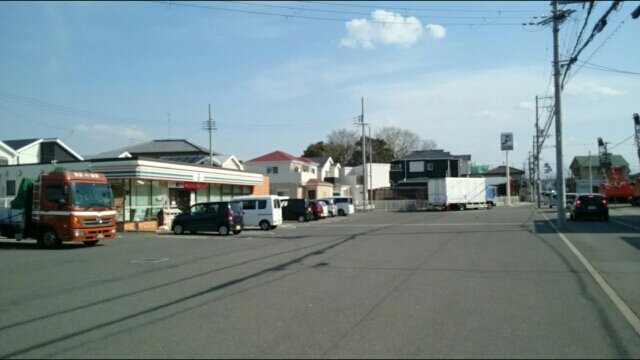 セブンイレブンまで120m