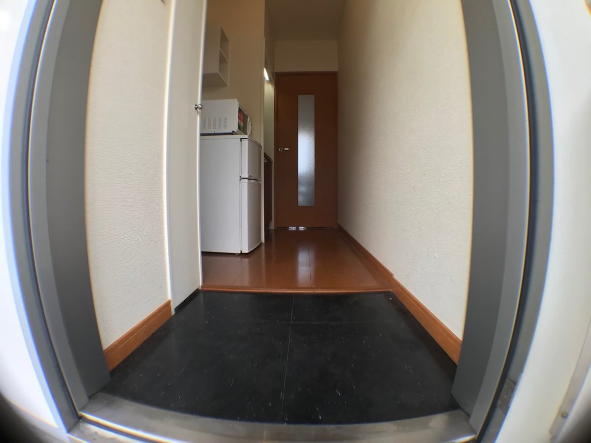 実際のお部屋と異なる場合がございます。
