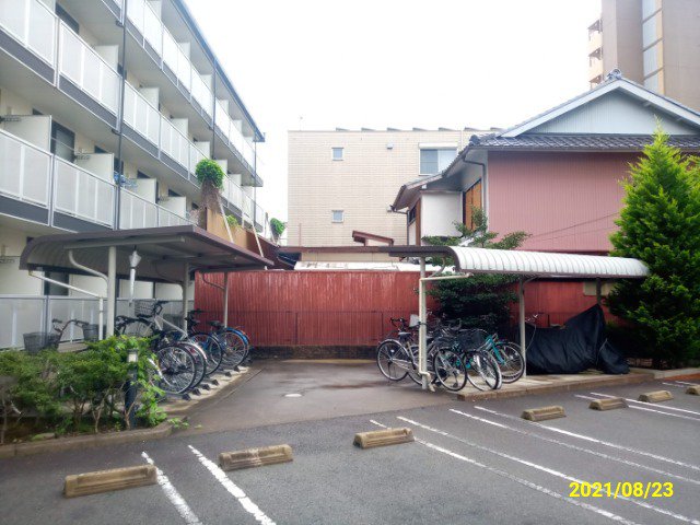 屋根付き駐輪場