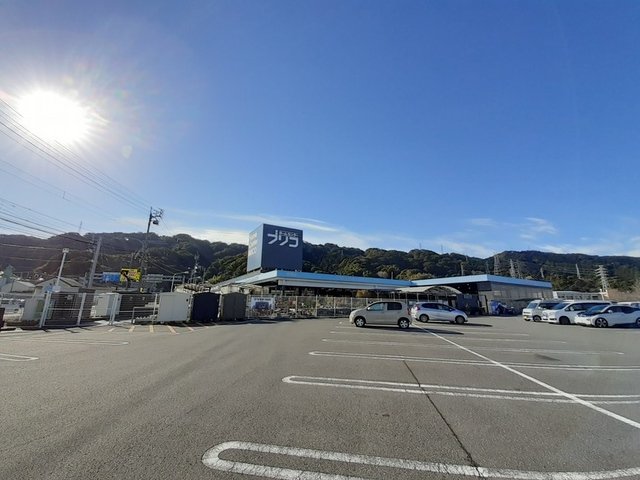 ホームセンター ブリコ 桟橋店まで1000m