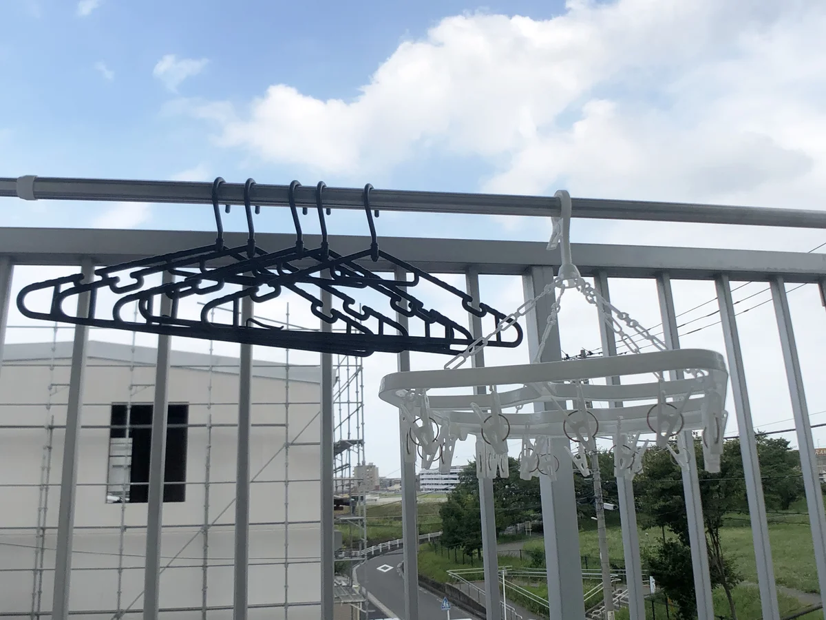 物干しハンガーご用意しています♪収納の際もぜひご活用ください!