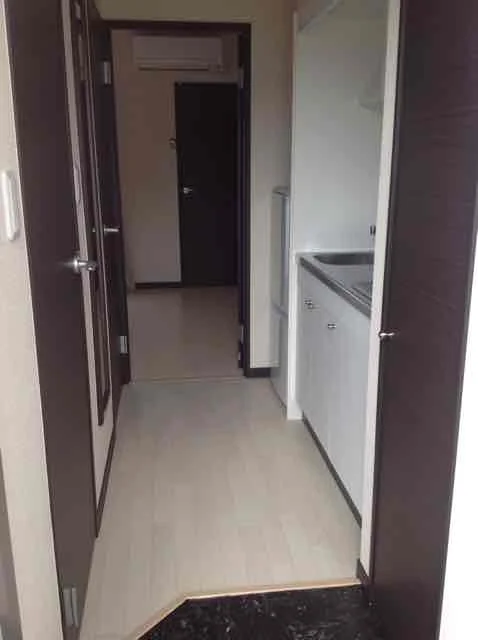 シューズボックスあります。