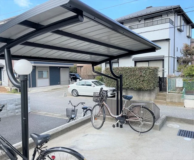 屋根付き駐輪場