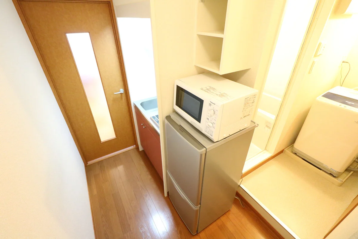 大型家具家電付きにより初めての一人暮らしの方も安心！