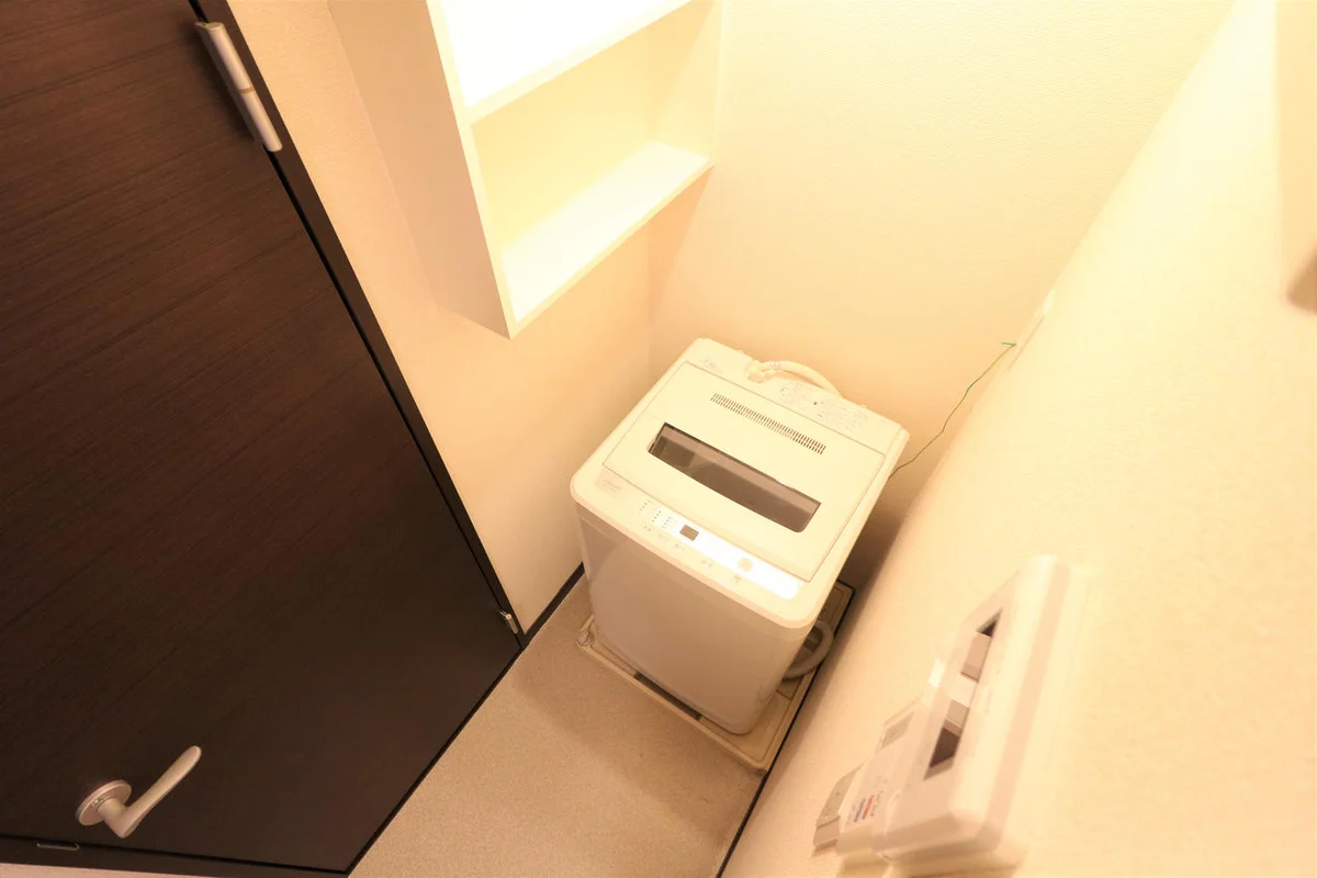室内洗濯機完備によりお手軽に引越しが可能！