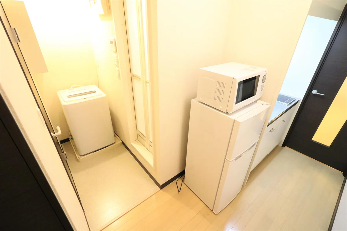 大型家具家電付きにより初めての一人暮らしの方も安心！