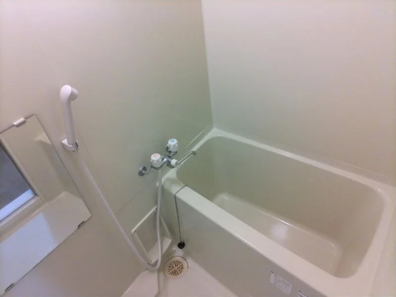 備品や設備仕様は号室等により異なります現地をご確認下さい。