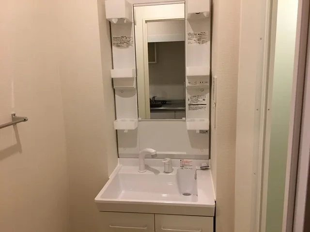 独立洗面台