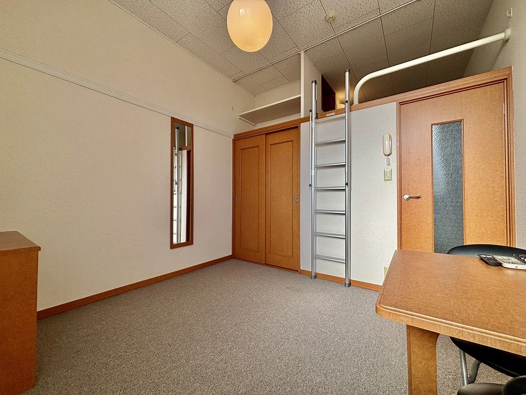 設備・仕様は号室により異なる為、現況を優先いたします。