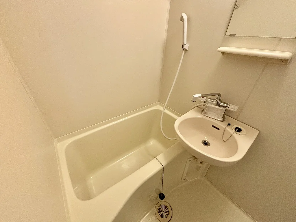 設備・仕様は号室により異なる為、現状を優先いたします。