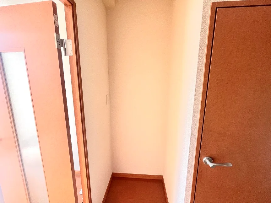 設備・使用は号室により異なる為、現状を優先いたします